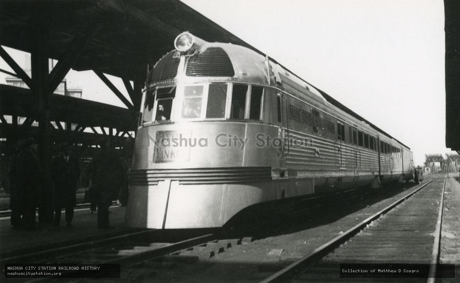 Postcard: Boston & Maine Railroad #6000, the Flying Yankee